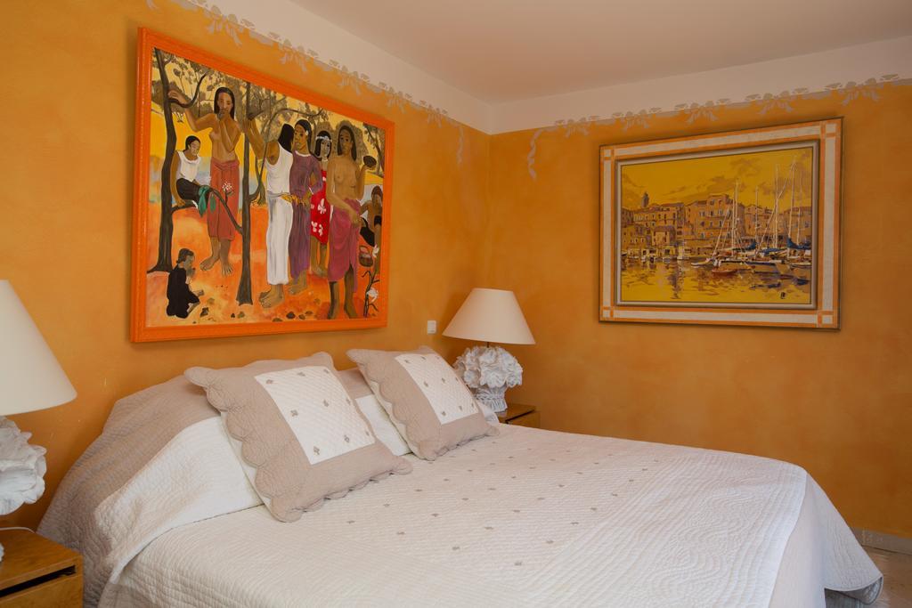 La Tarentane Hotel Grimaud Exterior foto
